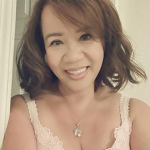 Meet your Posher, Ester